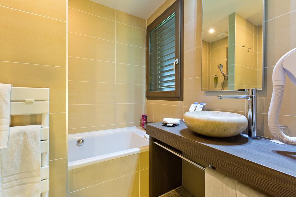 Chambre Double Supérieure avec Baignoire